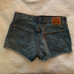 LEVI Denim Shorts